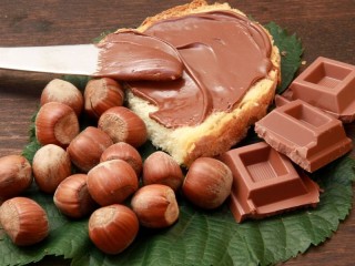 Jigsaw Puzzle «Butter and hazelnuts»