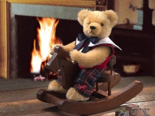 Rompicapo «Teddy-bear on rocking horse»