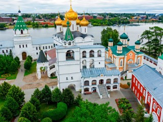 Quebra-cabeça «Monastery in Kostroma»