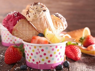 Пазл «Ice cream and berries»