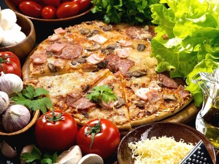 Пазл «Мясная пицца»