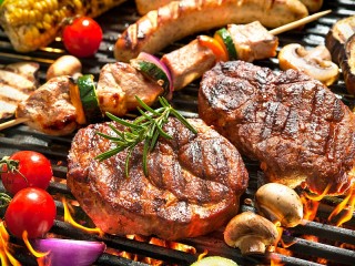 Jigsaw Puzzle «The meat on the grill»
