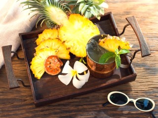 Jigsaw Puzzle «Pineapple drink»