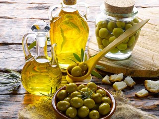 Jigsaw Puzzle «Still life with olives»