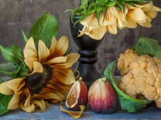 Jigsaw Puzzle «Still life with sunflowers»