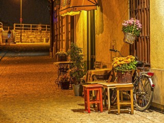 Puzzle «Night in the old city»
