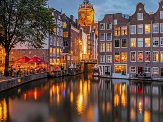 Jigsaw Puzzle «Lights of amsterdam»