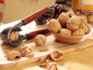 Puzzle «nuts»