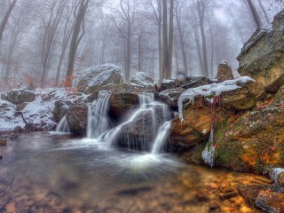Quebra-cabeça «autumn waterfall»