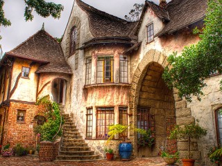 Jigsaw Puzzle «Mansion»