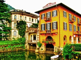 Quebra-cabeça «Hotel on Lake Como»