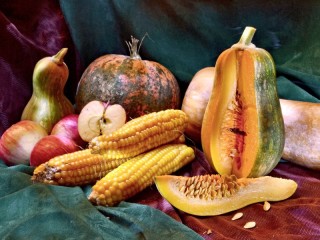 Jigsaw Puzzle «Vegetables and corn»