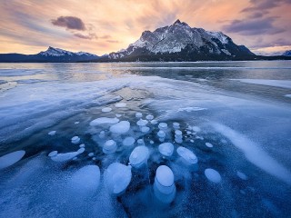 Пазл «Озеро подо льдом»