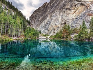 Пазл «Озеро в Канаде»
