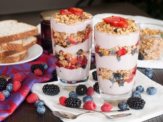 Bulmaca «Parfait with yogurt»