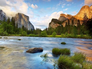 Quebra-cabeça «Mountains in Yosemite Park»