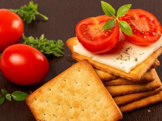 Puzzle «Cookies and tomatoes»