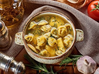 Rompicapo «Dumplings with broth»