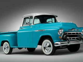 Jigsaw Puzzle «Chevrolet pickup»