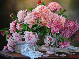 Jigsaw Puzzle «Peonies and box»