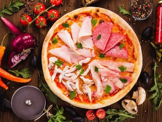 Jigsaw Puzzle «Pizza and cutting»