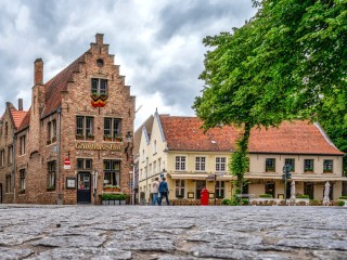 Puzzle «Square in Bruges»