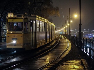 Quebra-cabeça «The last tram»