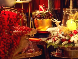 Пазл «Праздничный декор к столу»