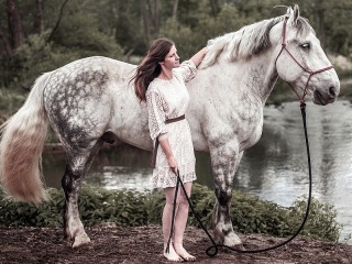Jigsaw Puzzle «Horse and Girl»