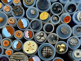 Jigsaw Puzzle «Buttons»