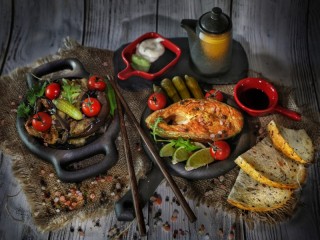 Jigsaw Puzzle «Fish with vegetables»