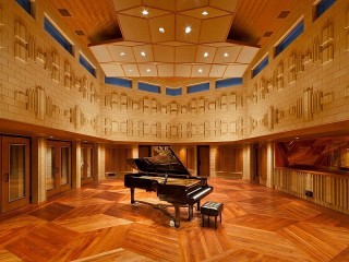 Jigsaw Puzzle «The piano in the hall»