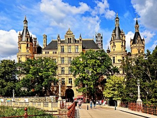 Jigsaw Puzzle «Schwerin castle»