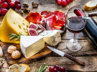 Jigsaw Puzzle «Cheese and wine»