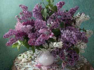 Jigsaw Puzzle «Lilac flowers»