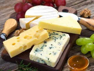 Puzzle «Cheeses»