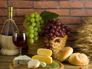 Пазл «Сыры и виноград»