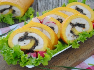 Jigsaw Puzzle «Cheese roll with mushrooms»