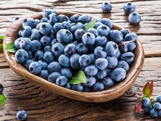 Bulmaca «Glaucous berries»