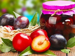 Jigsaw Puzzle «Plum compote»