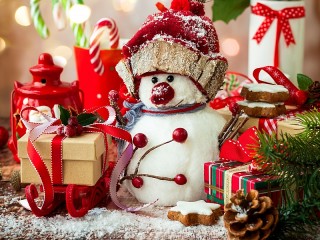 Пазл «Снеговик с подарками»