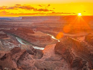 パズル «Sun over the canyon»