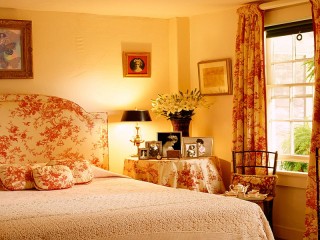 Jigsaw Puzzle «Bedroom»