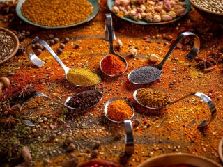 Jigsaw Puzzle «Spices in spoons»