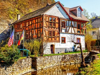 Jigsaw Puzzle «Old mill»