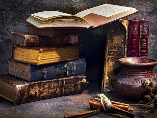 Zagadka «Old books»