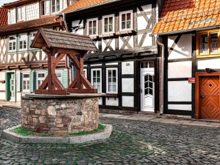 Jigsaw Puzzle «old well»
