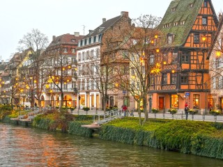 Слагалица «Strasbourg France»