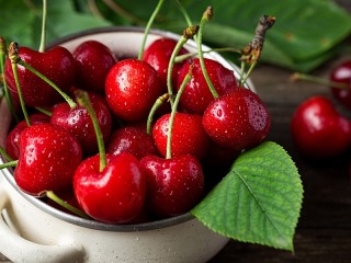 Puzzle «Fresh cherry»