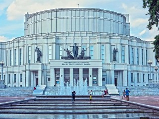 Jigsaw Puzzle «Theatre in Minsk»